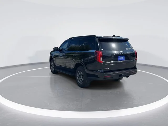 Used 2025 Black Ford Active image 5