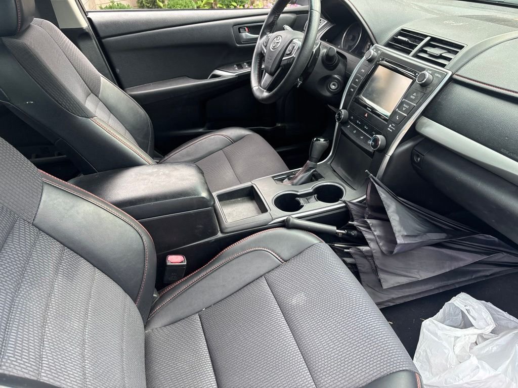 Used 2016 Celestial Silver Metallic Toyota SE image 7