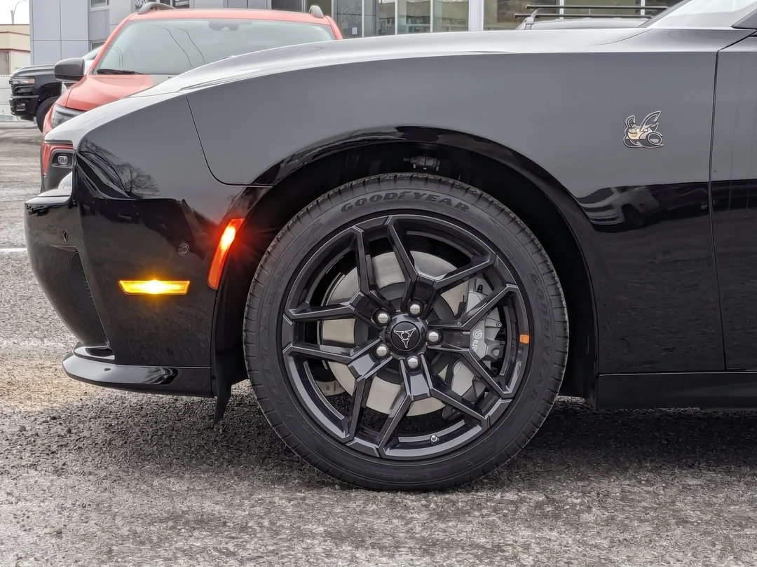 New 2026 Black Dodge Scat Pack Plus - - AWD - 18 Speaker Premium Audio - Blacktop Package - Hurricane HO & More! image 9