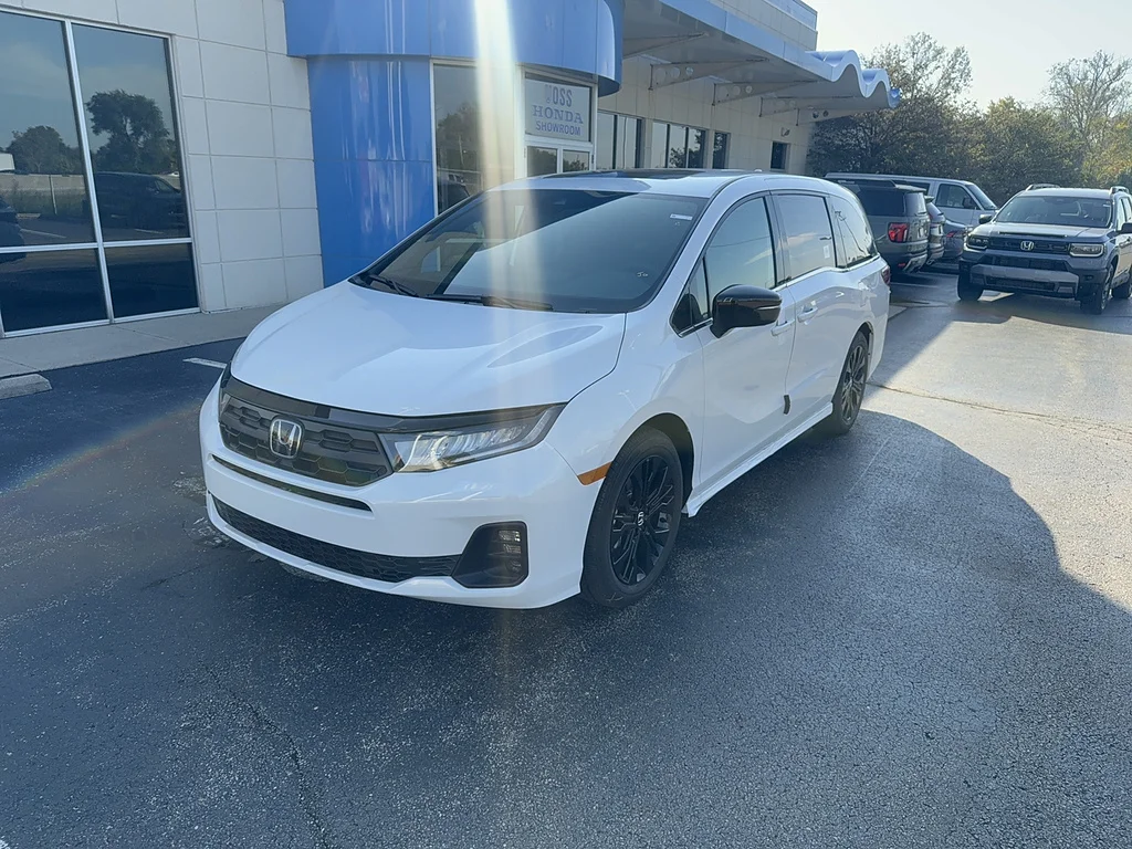 2027 Honda Odyssey Sport-L, photo 4 of 12