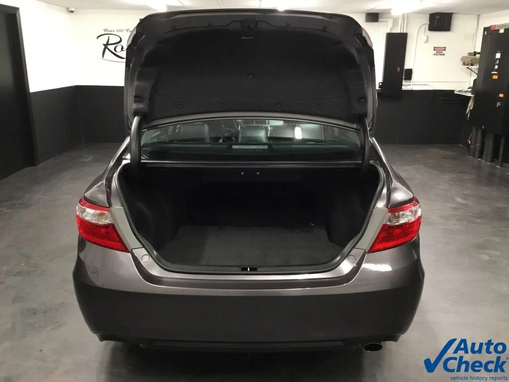 Used 2017 Gray Toyota SE image 12