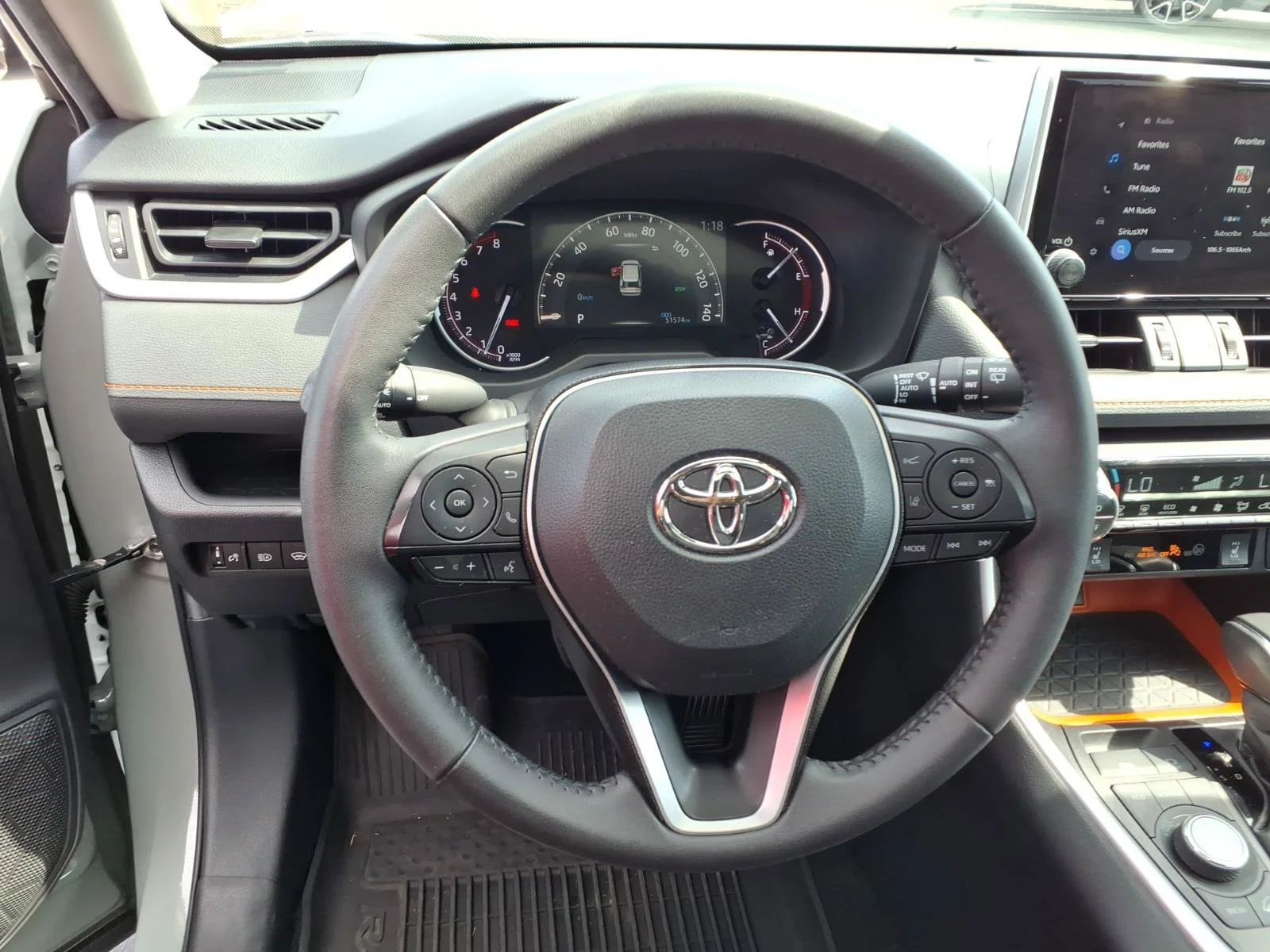 Used 2023 Lunar Toyota Adventure image 7