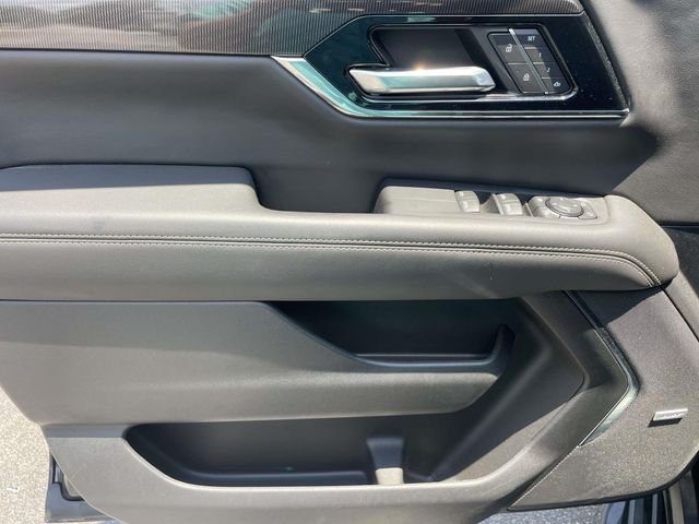 2025 GMC Yukon XL Elevation - Photo 18