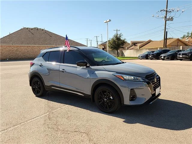 Used 2024 Brown Nissan SR image 4