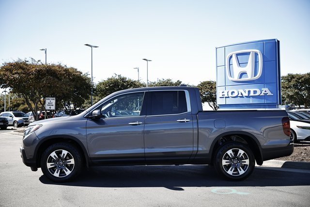 2019 Honda Ridgeline RTL-E photo 2