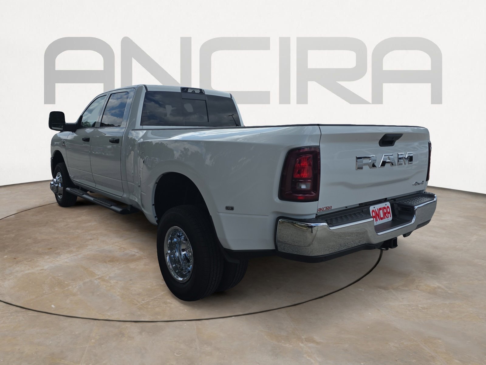 New 2026 Bright White Clearcoat RAM Tradesman image 8