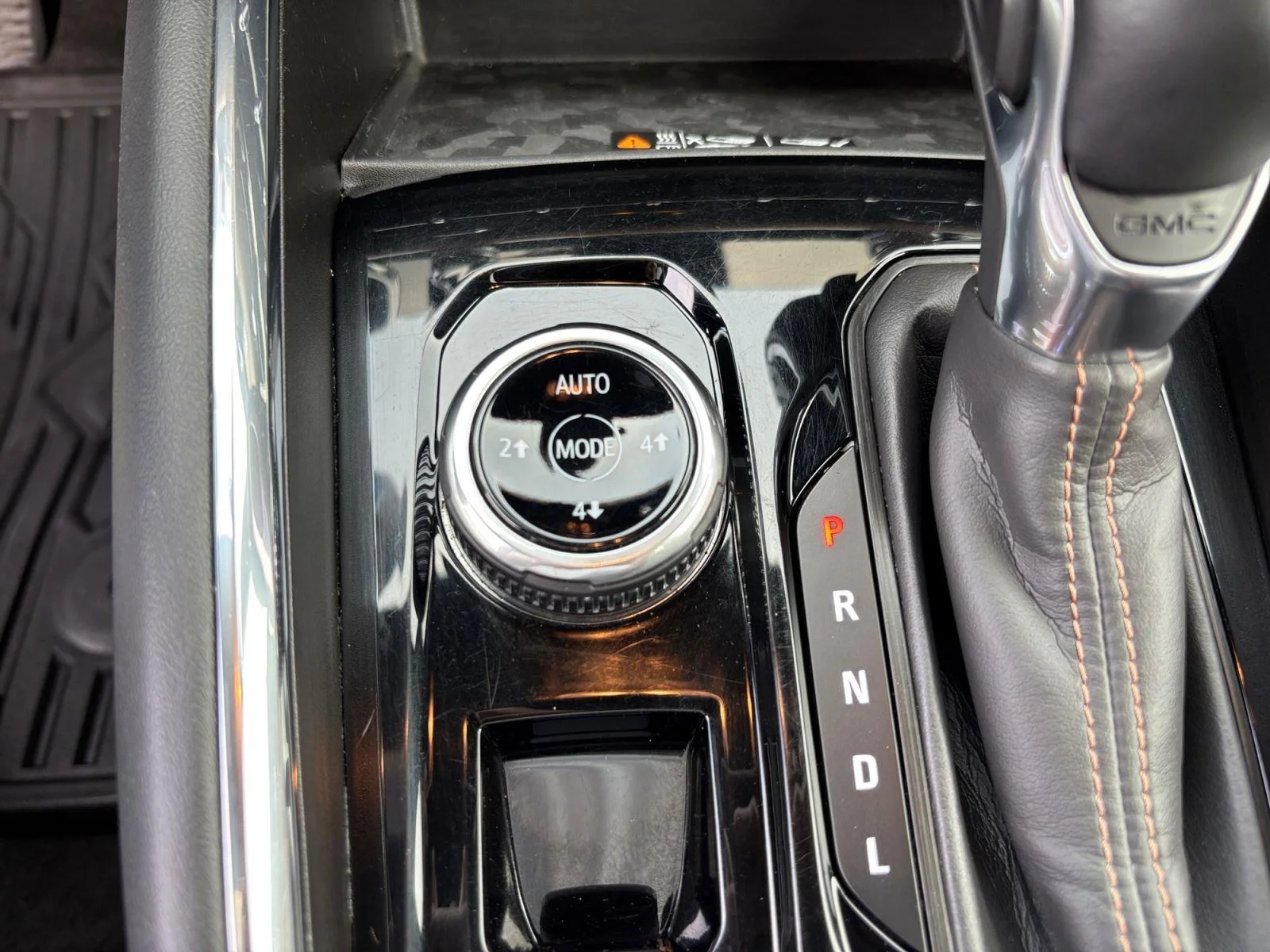 Used 2023 Onyx Black GMC 4WD AT4 image 59