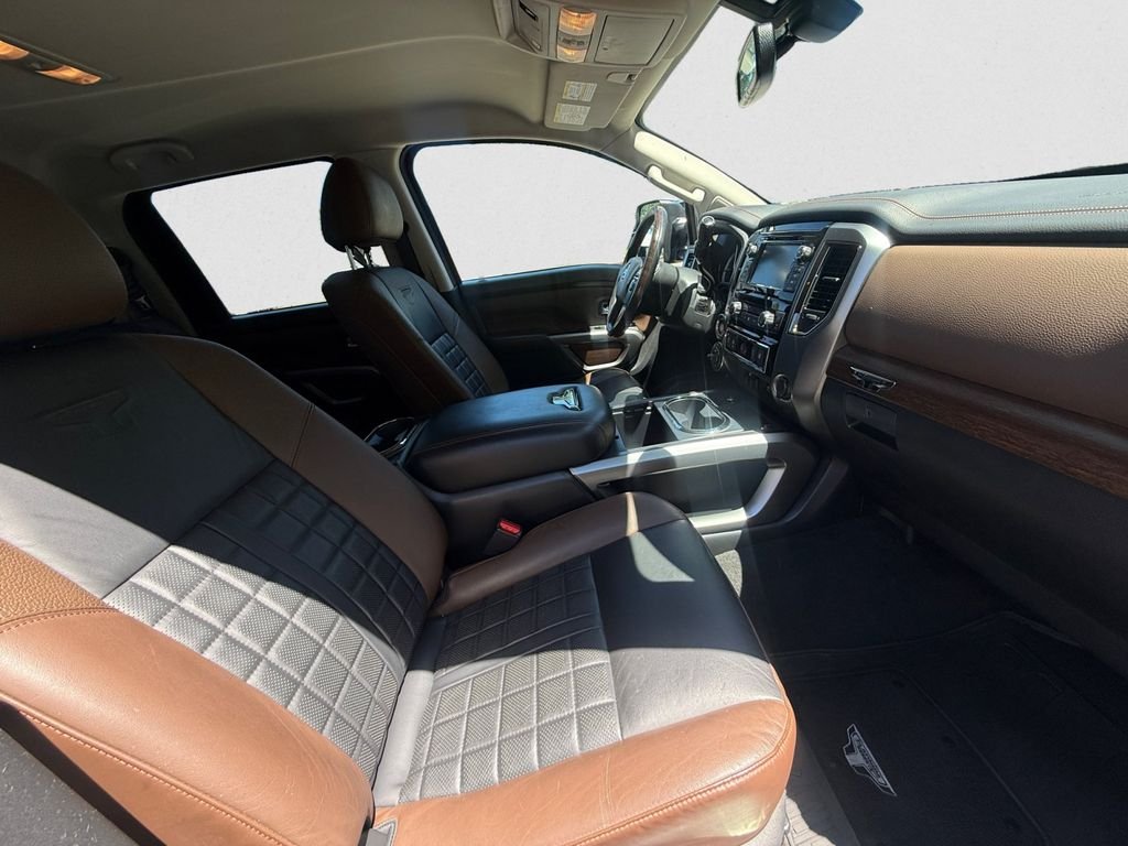 Used 2019 Black Nissan Platinum Reserve image 15