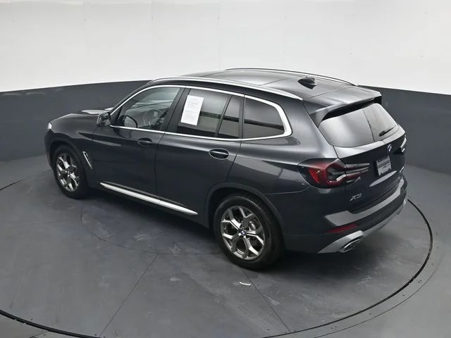 Used 2024 Gray BMW sDrive30i image 27