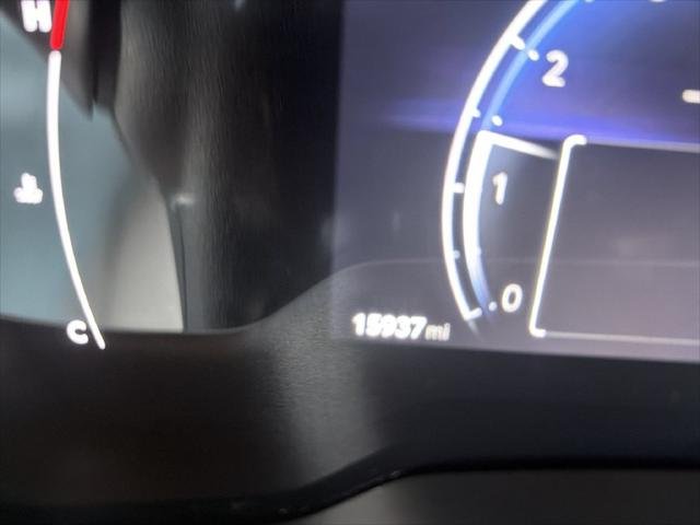 Certified Used 2024 WIND CHILL PEARL Toyota  image 13