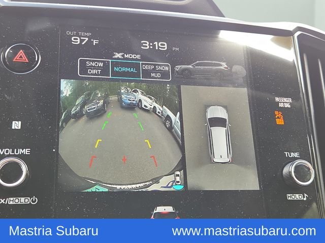 Used 2025 Gray Metallic Subaru Onyx Edition Touring image 28