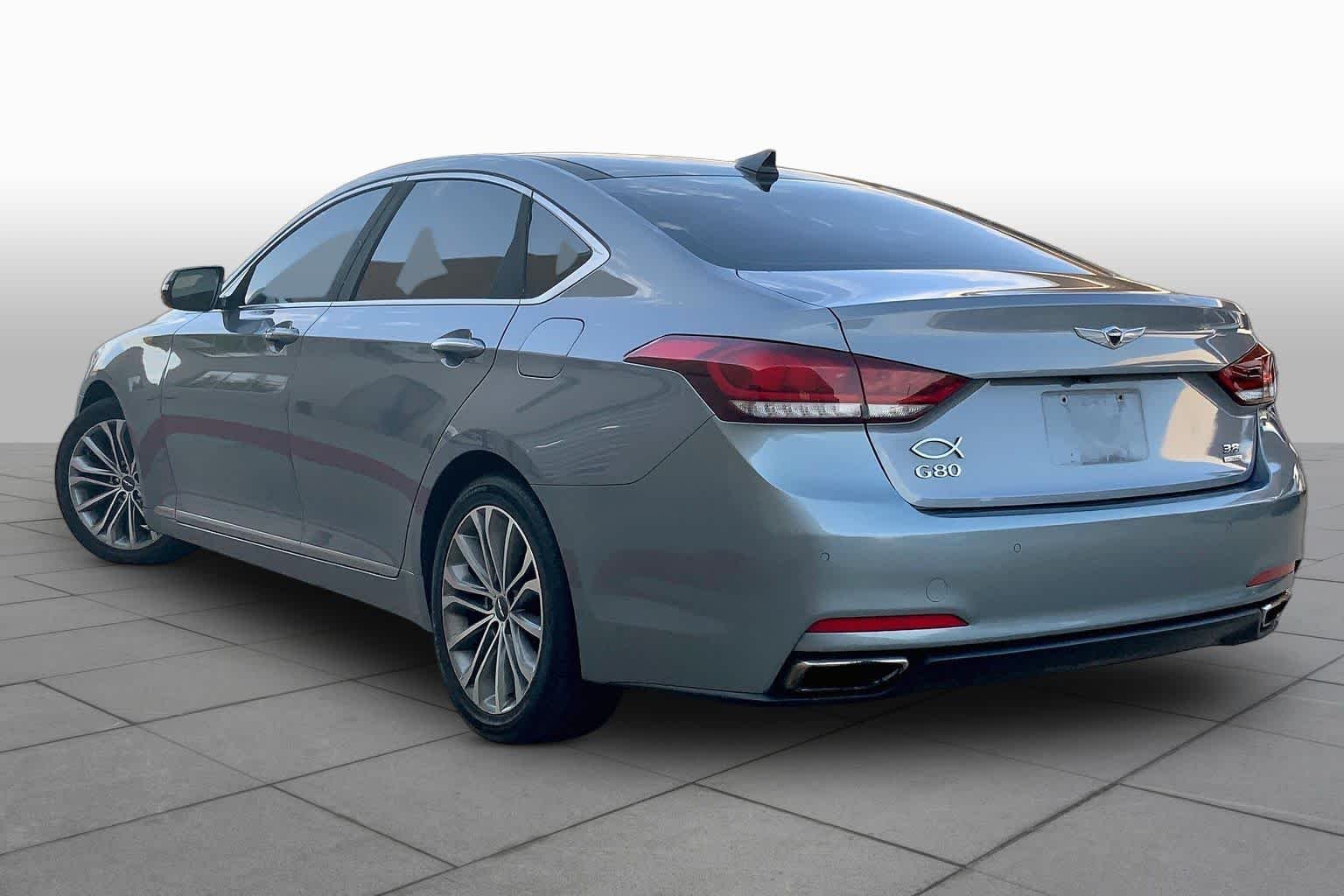 Used 2017 Parisian Gray Metallic Genesis 3.8L image 12