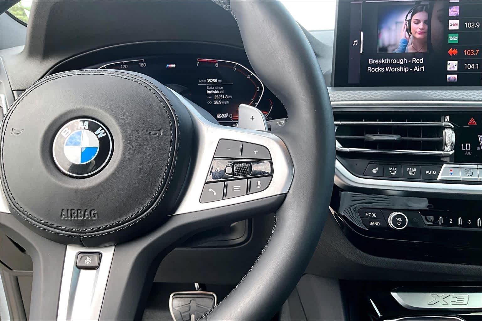 Used 2024 Brooklyn Grey Metallic BMW sDrive30i image 22