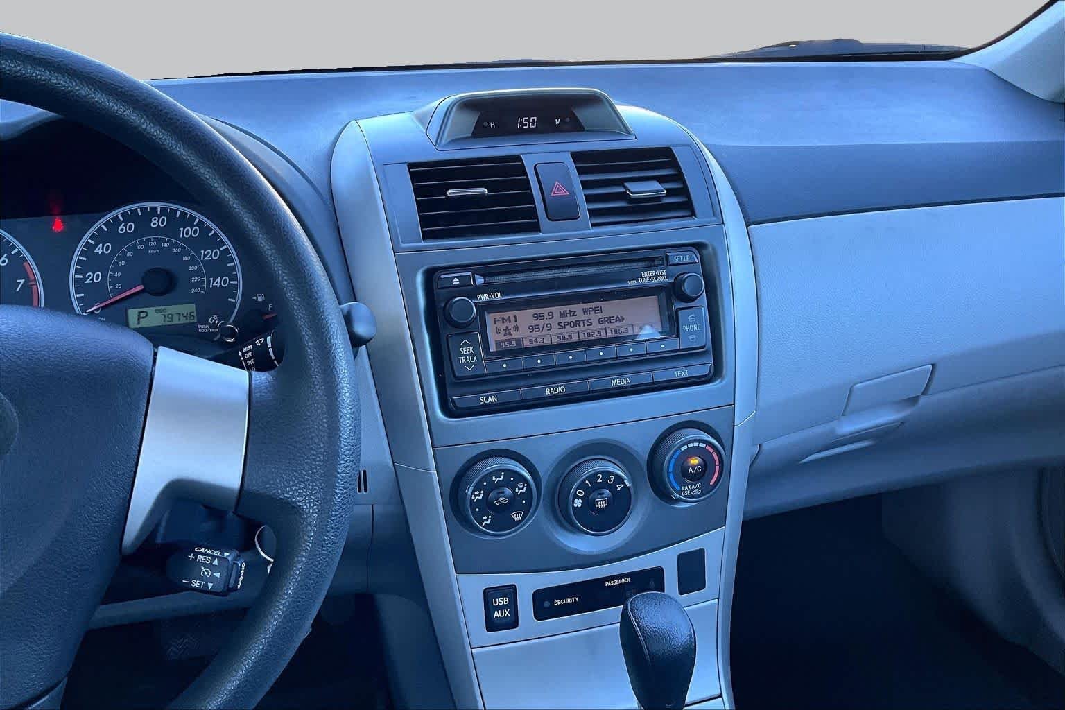 Used 2012 Classic Silver Metallic Toyota LE image 7