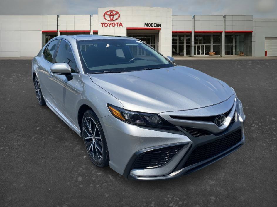 Used 2024 Celestial Silver Metallic Toyota SE image 3