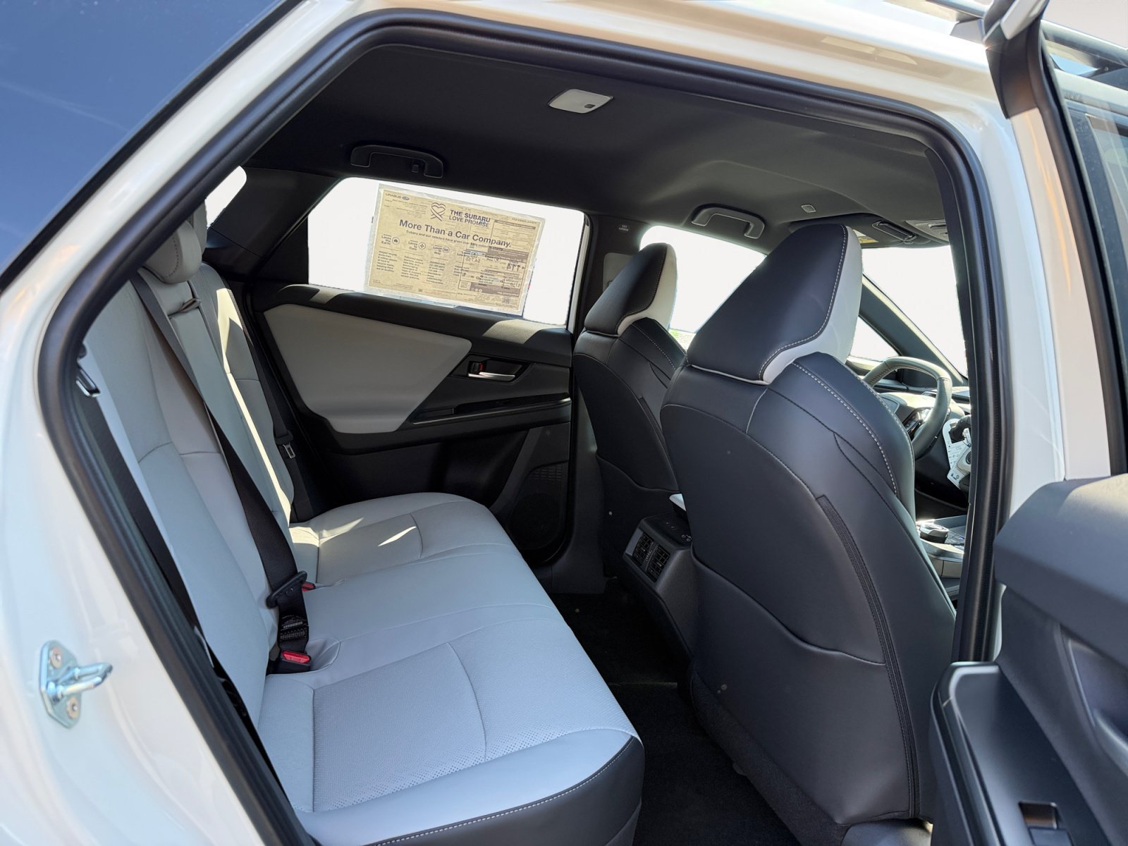 New 2026 CRYSTAL WHITE PEARL Subaru Limited image 18