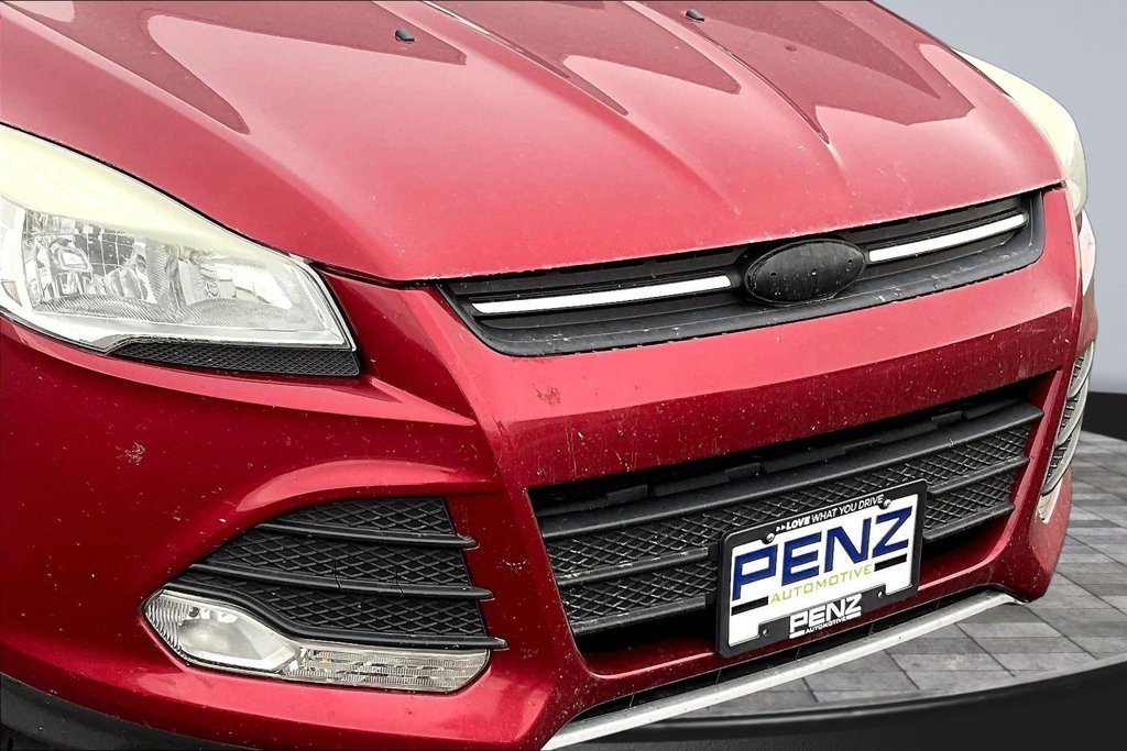 Used 2013 Red Ford SE image 34