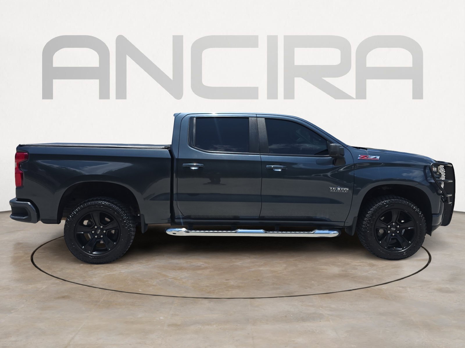 Used 2020 Shadow Gray Metallic Chevrolet RST image 11