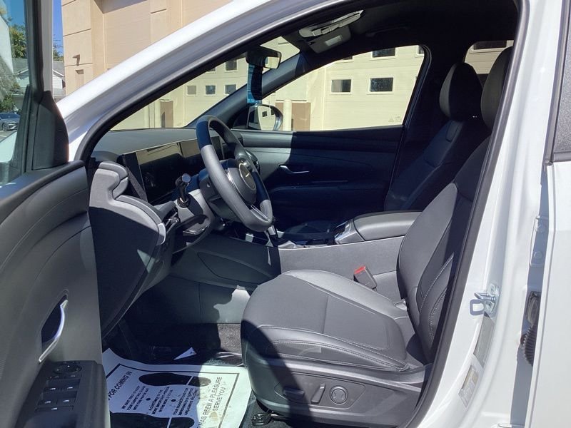 New 2026 White Hyundai SEL image 25