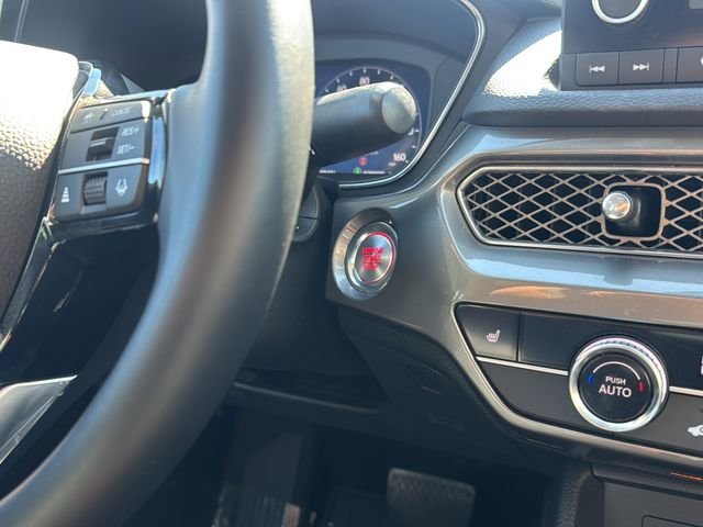 Used 2023 White Acura  image 13