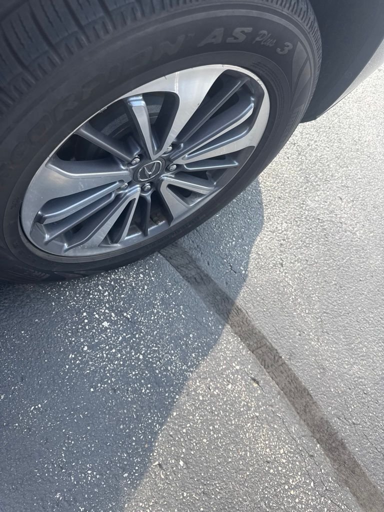 Used 2018  Acura Advance Package image 21