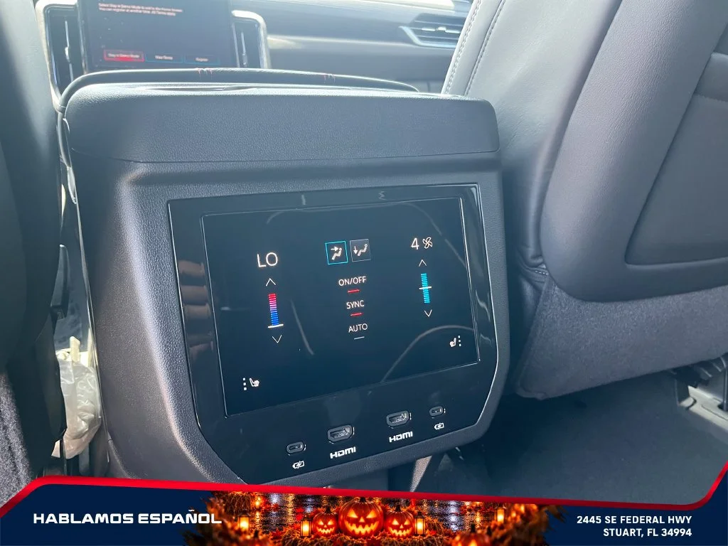 New 2026 Onyx Black GMC AT4 Ultimate image 17
