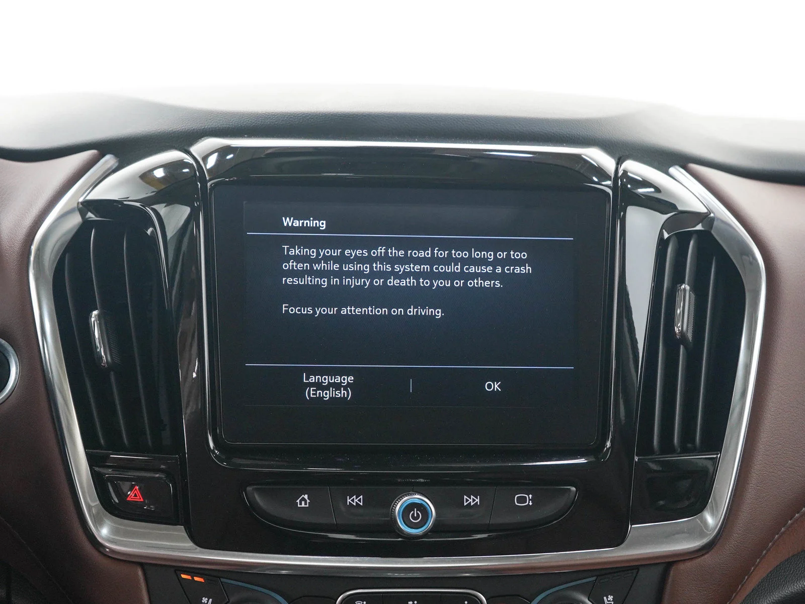 Used 2021 Iridescent Pearl Tricoat Chevrolet High Country image 19