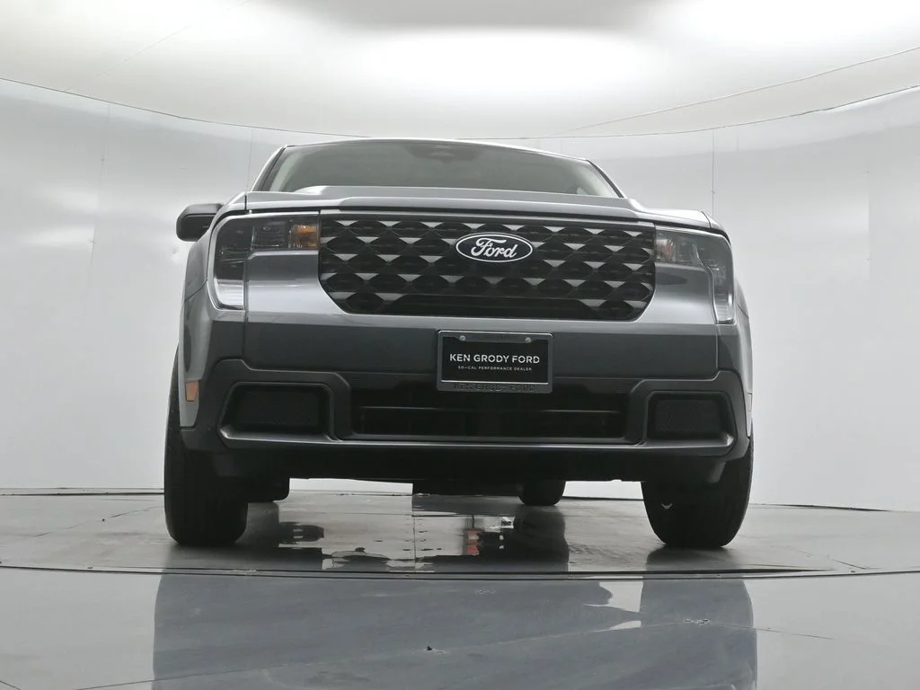 New 2026 Carbonized Gray Metallic Ford XLT image 40