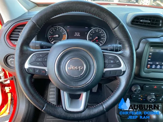 Used 2020 Red Jeep Trailhawk image 27