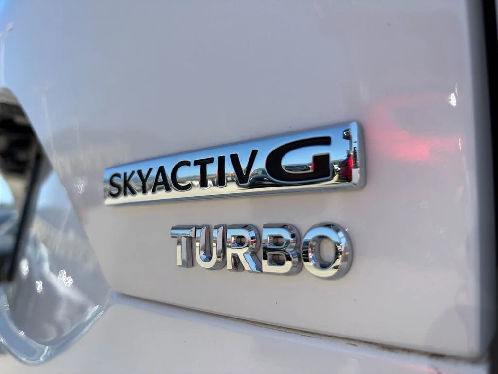 Used 2023 Rhodium White Metallic Mazda Signature AWD at BOSE sound,Turbo,AWD and a grea image 9
