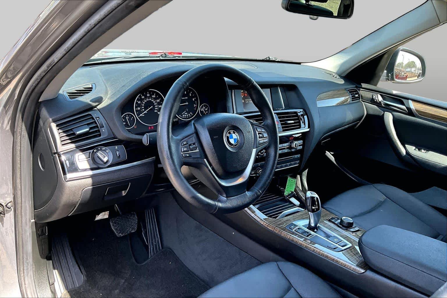 Used 2017 Space Gray Metallic BMW sDrive28i image 16