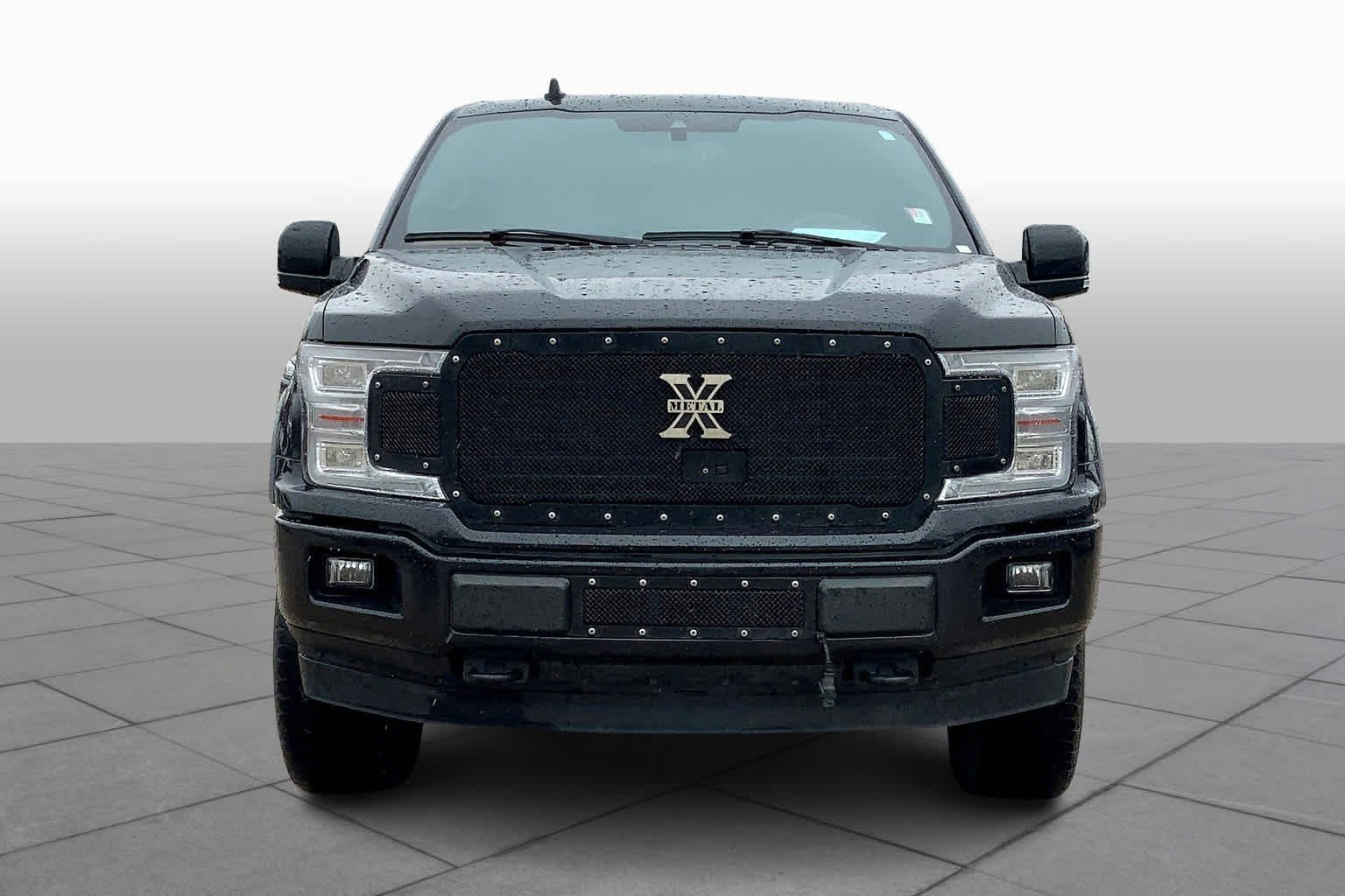 Used 2020 Agate Black Metallic Ford LARIAT image 5
