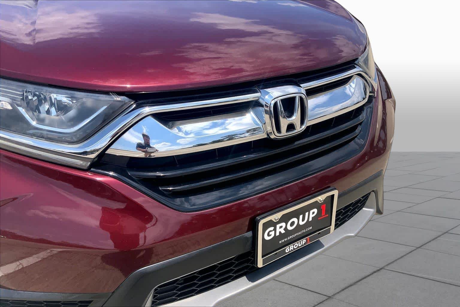 Used 2019 Basque Red Pearl II Honda LX image 29