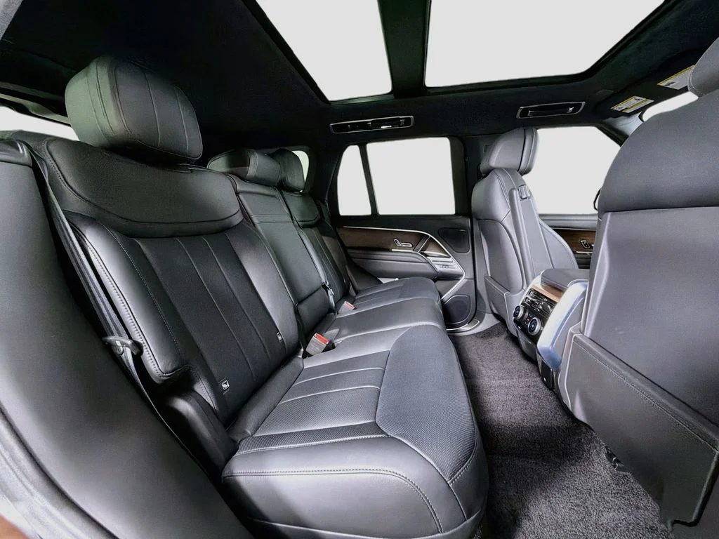 Used 2025 Gray Land Rover SE image 29