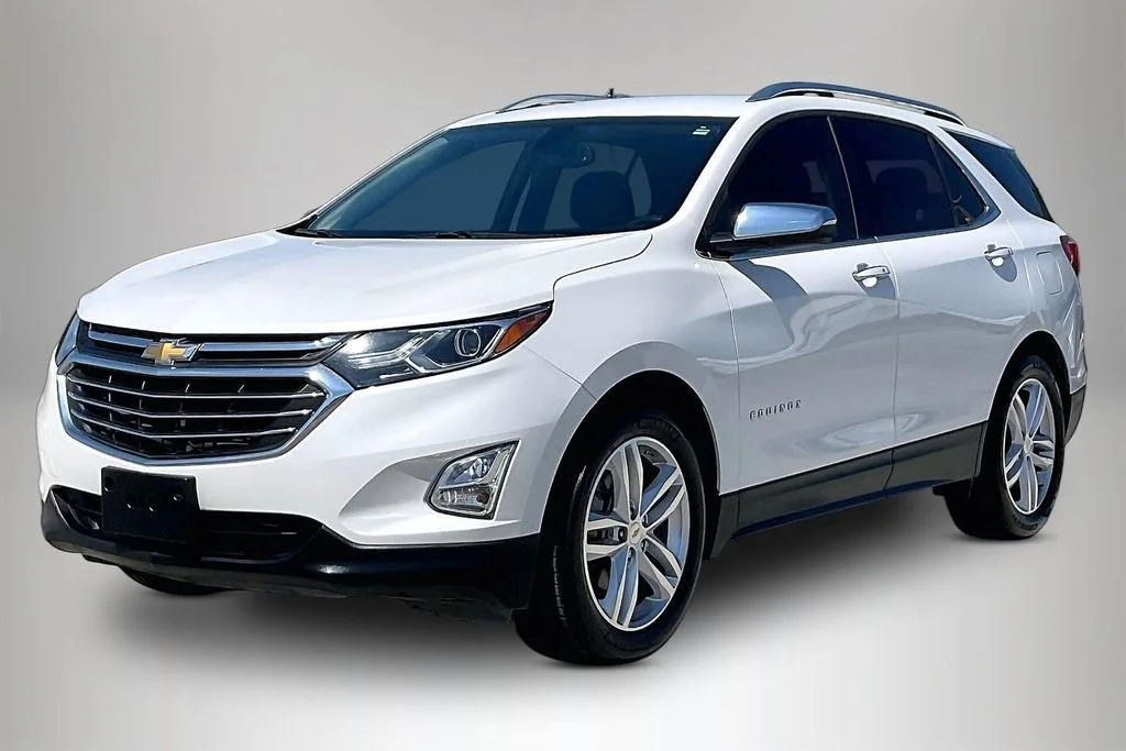 Used 2018 Chevrolet Equinox Premier with VIN 2GNAXNEX5J6342188 for sale in Alvin, TX