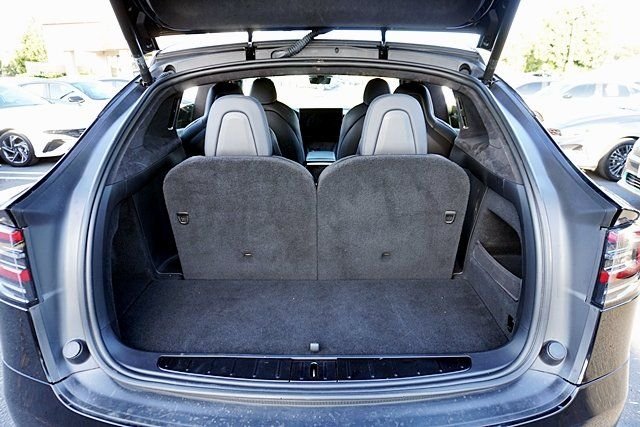 Used 2022 Black Tesla Plaid image 17