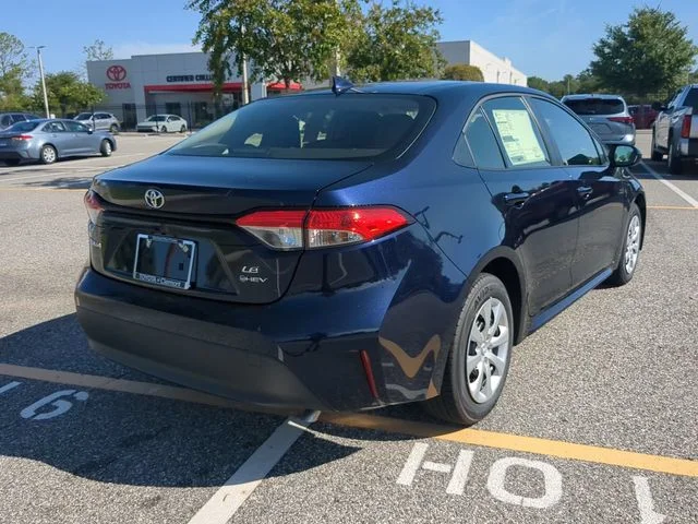 New 2026 Blueprint Toyota Hybrid LE image 4