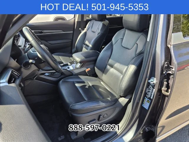 Used 2022 Grey KIA S image 9