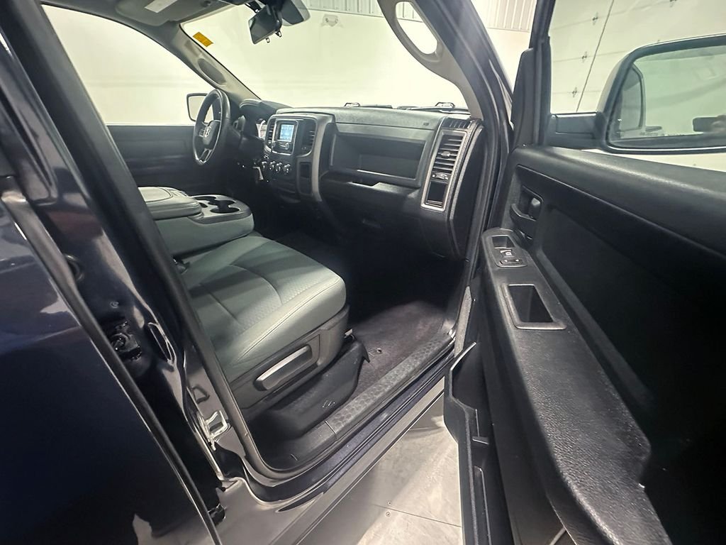 Used 2017 Gray Ram Express image 21