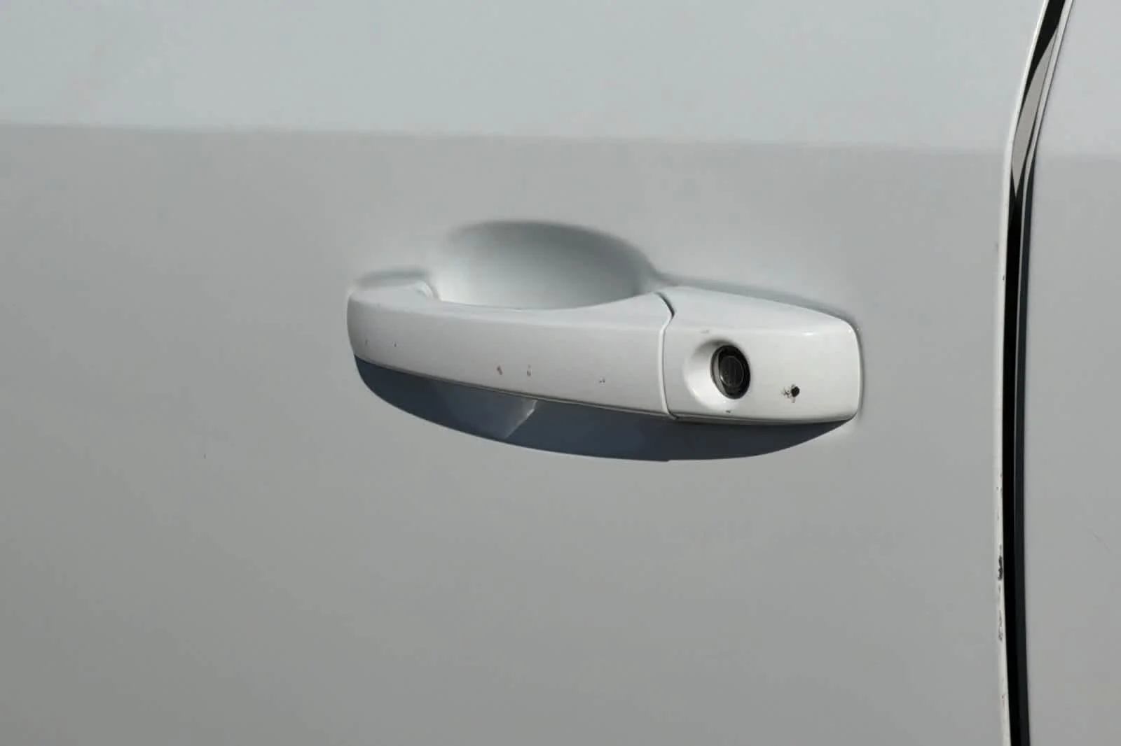 Used 2019 White Knuckle Clearcoat Dodge SXT image 19