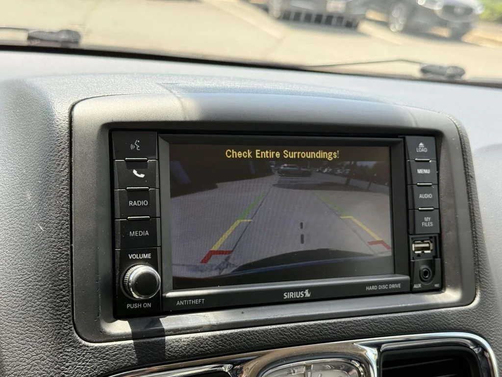 2015 Chrysler Town & Country Touring - Photo 27