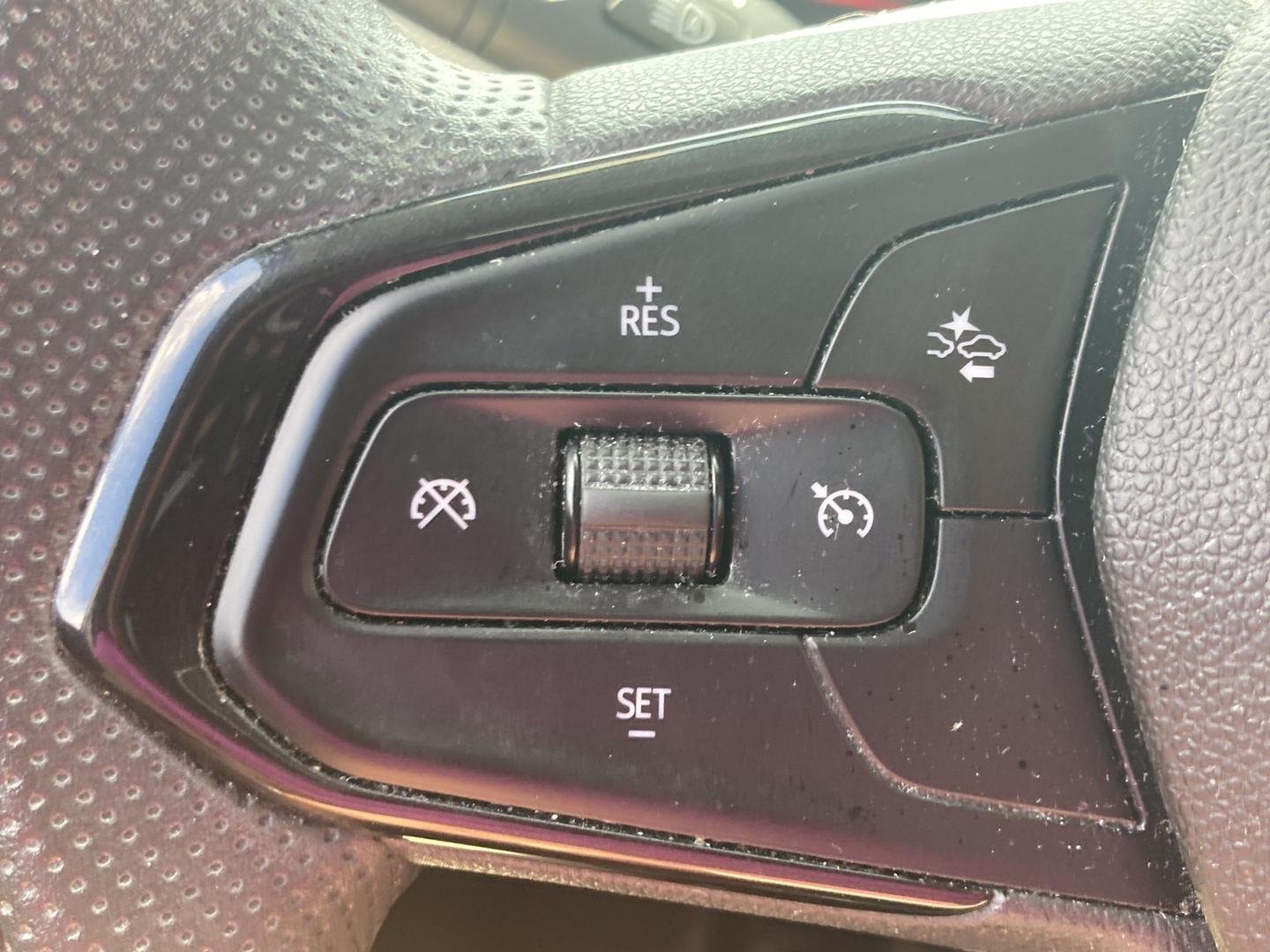 Used 2021 MIDNIGHT BLUE METALLIC Chevrolet LT image 14