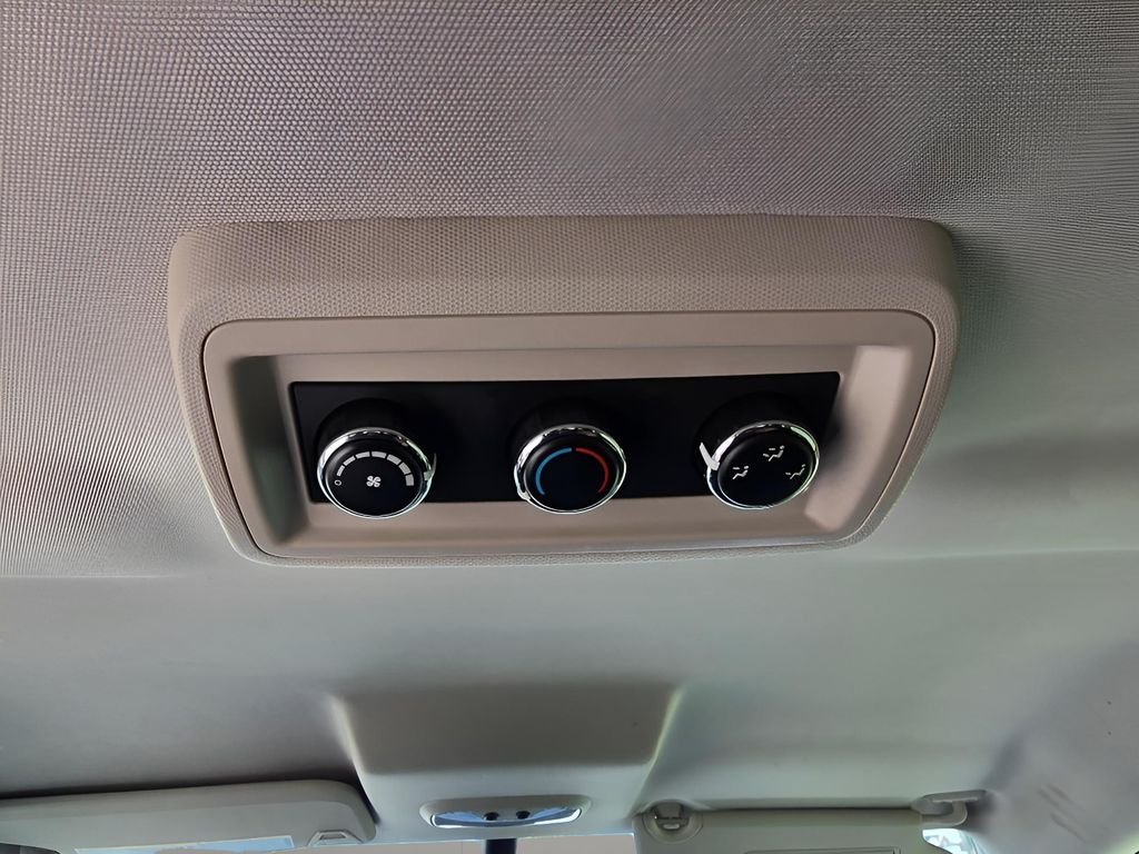 Used 2019 Vice White Dodge SE image 10