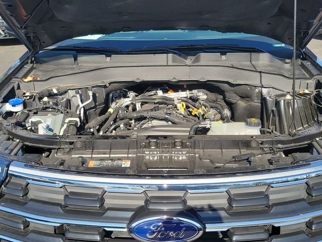 Used 2025 Carbonized Gray Metallic Ford Active image 25
