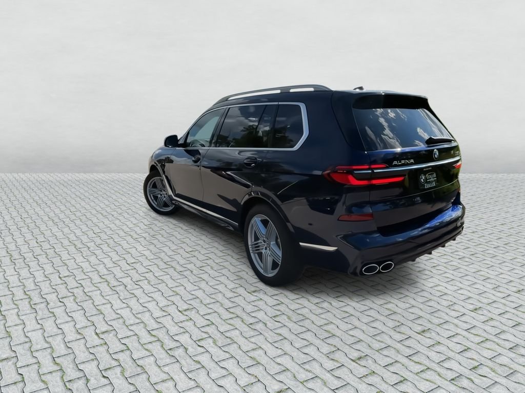 New 2026 Tanzanite Blue II Metallic BMW ALPINA XB7 image 6