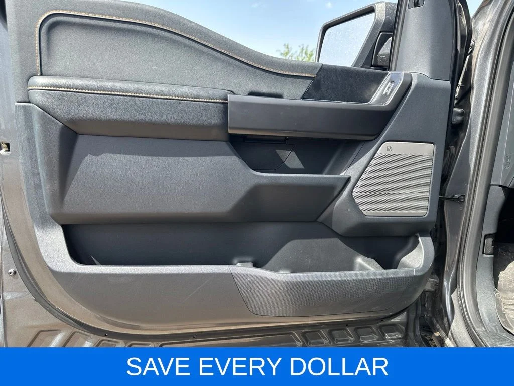Used 2025 Gray Ford Tremor image 6
