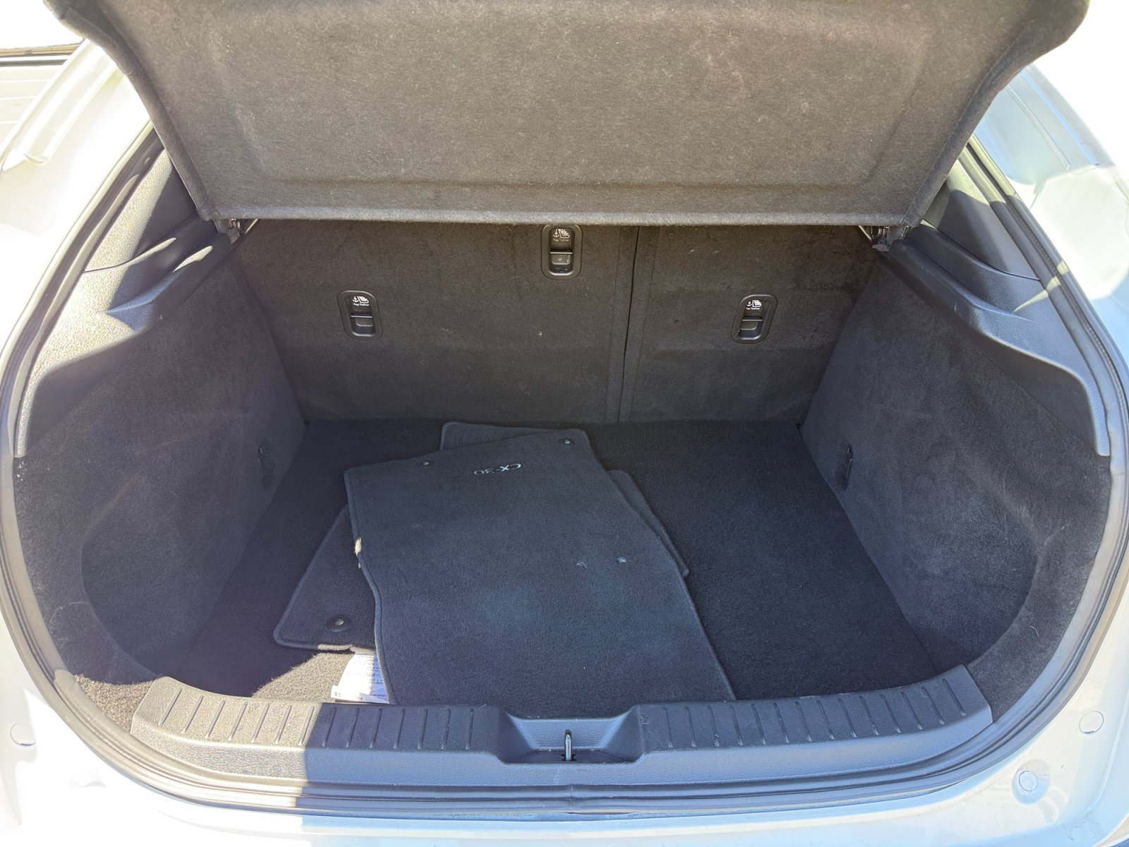 Used 2023 Snowflake White Pearl Mazda 2.5 S Select Package image 17