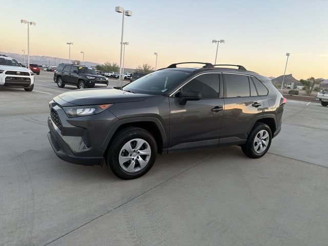 2021 Toyota RAV4 LE - Photo 8