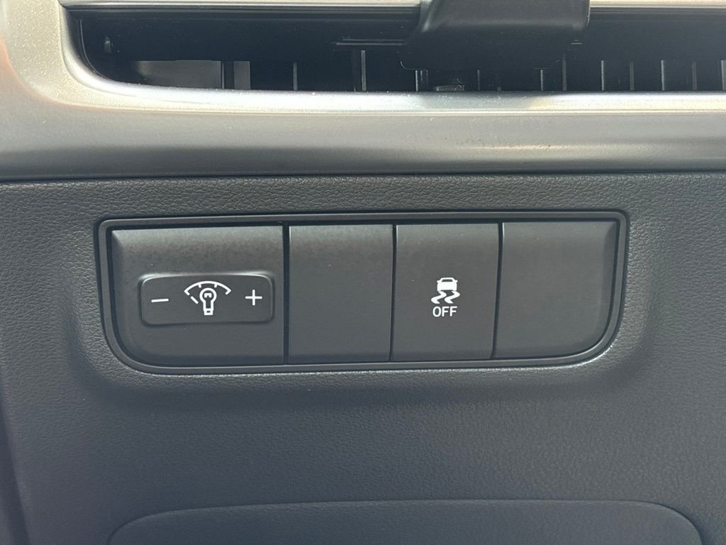 2025 Hyundai Tucson SE - Photo 26