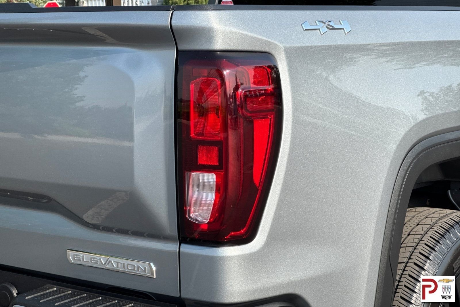 Used 2024 Silver GMC Elevation image 31